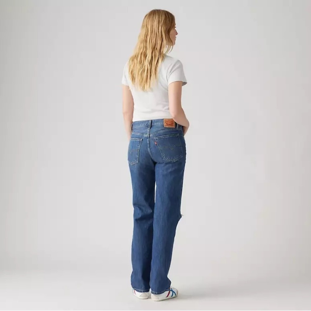 Levis | Low Pro Straight Denim Jeans Size 29/8 Midwash Distressed Knees 90s Y2k - Picture 2 of 11